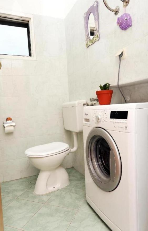 Zadvarje Vacation House Lavanda New! Heated Pool מראה חיצוני תמונה
