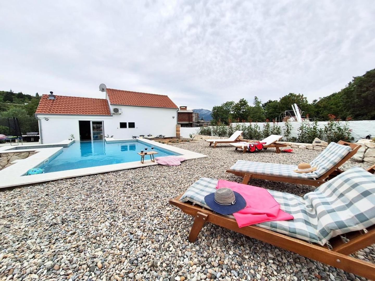 Zadvarje Vacation House Lavanda New! Heated Pool מראה חיצוני תמונה